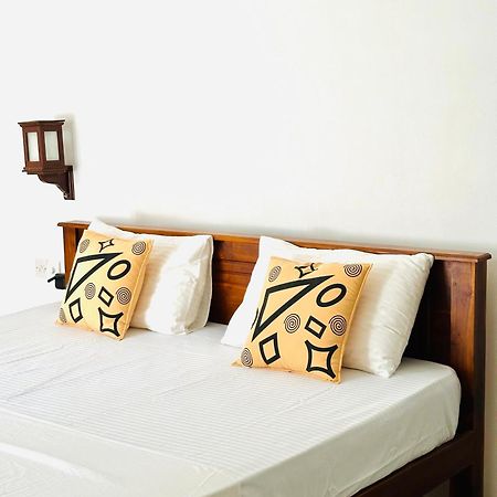Welcome Family Guest House. Bentota Exteriör bild
